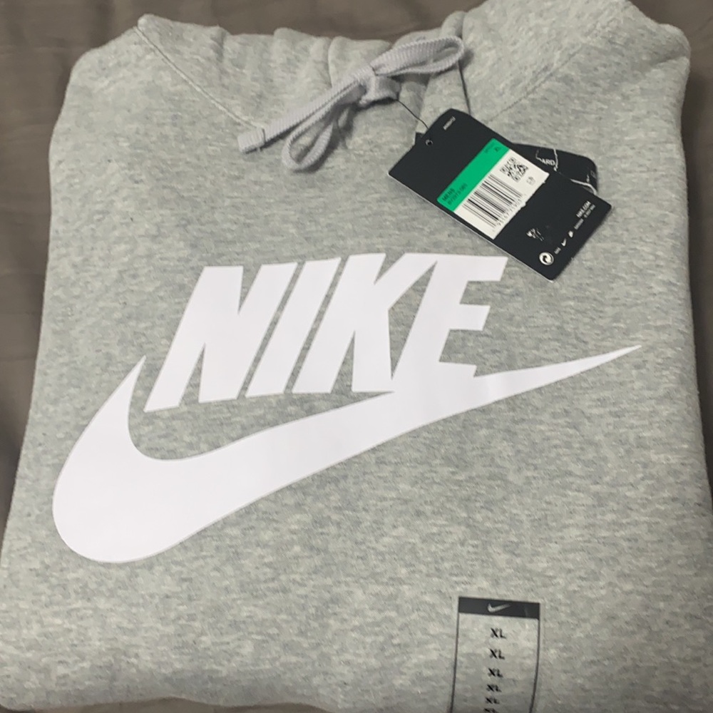Brand NEW classic grey hoodie! Brand new! Size X-large. Standard fit